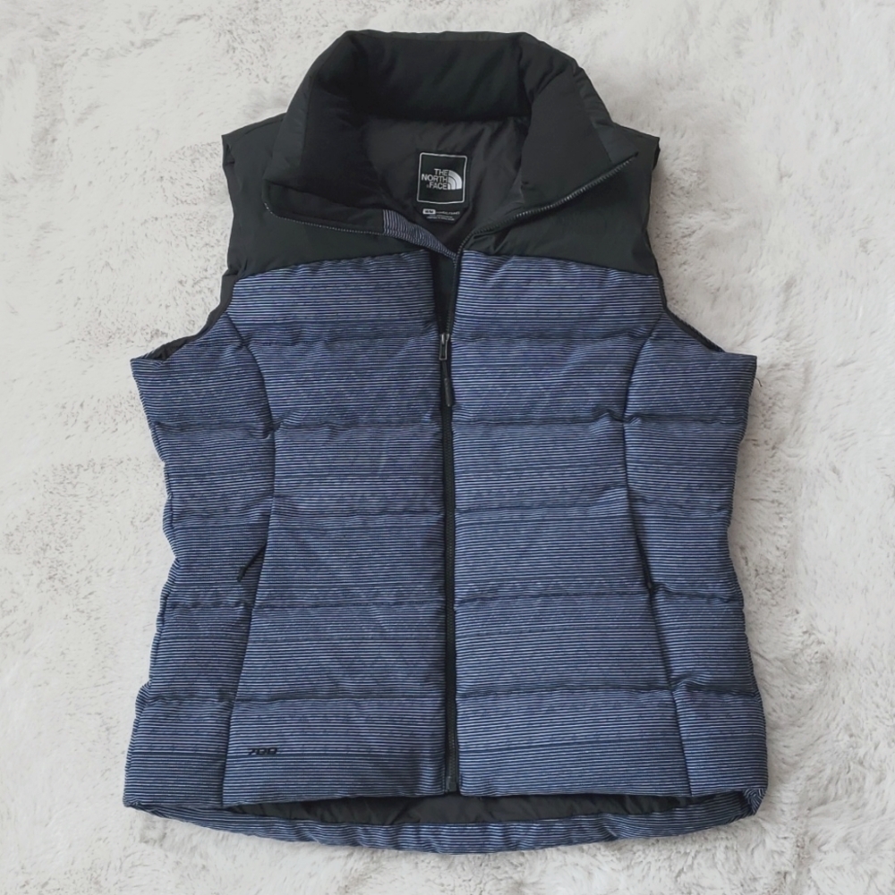 NEW The North Face women's 700 fill Down puffer vest size medium